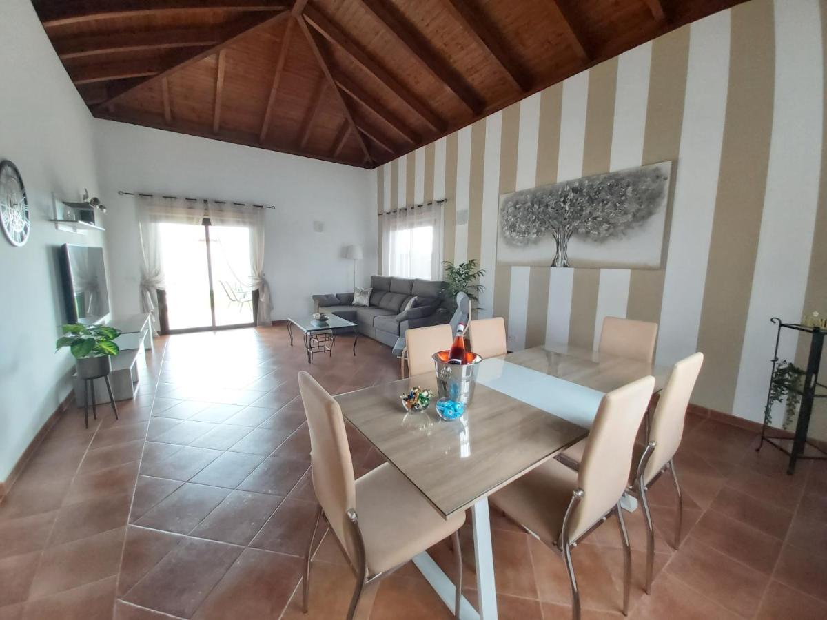 Villa Thais, Private Heated Pool, Ideal For Your Holidays In Caleta De Fuste Exterior foto